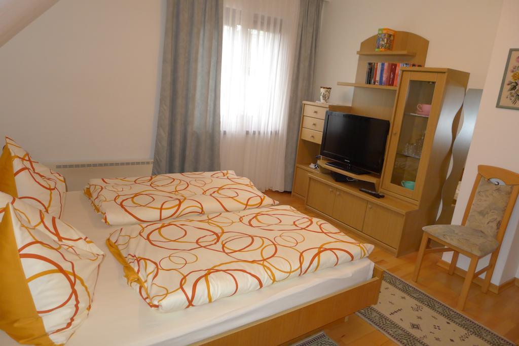 Ferienwohnung Kusternik 벨덴암워스에르시 객실 사진